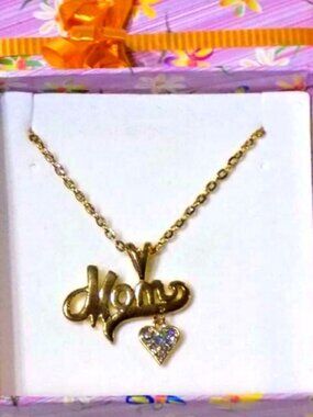 Mom‎ Pendant with Crystal Stud Heart Charm